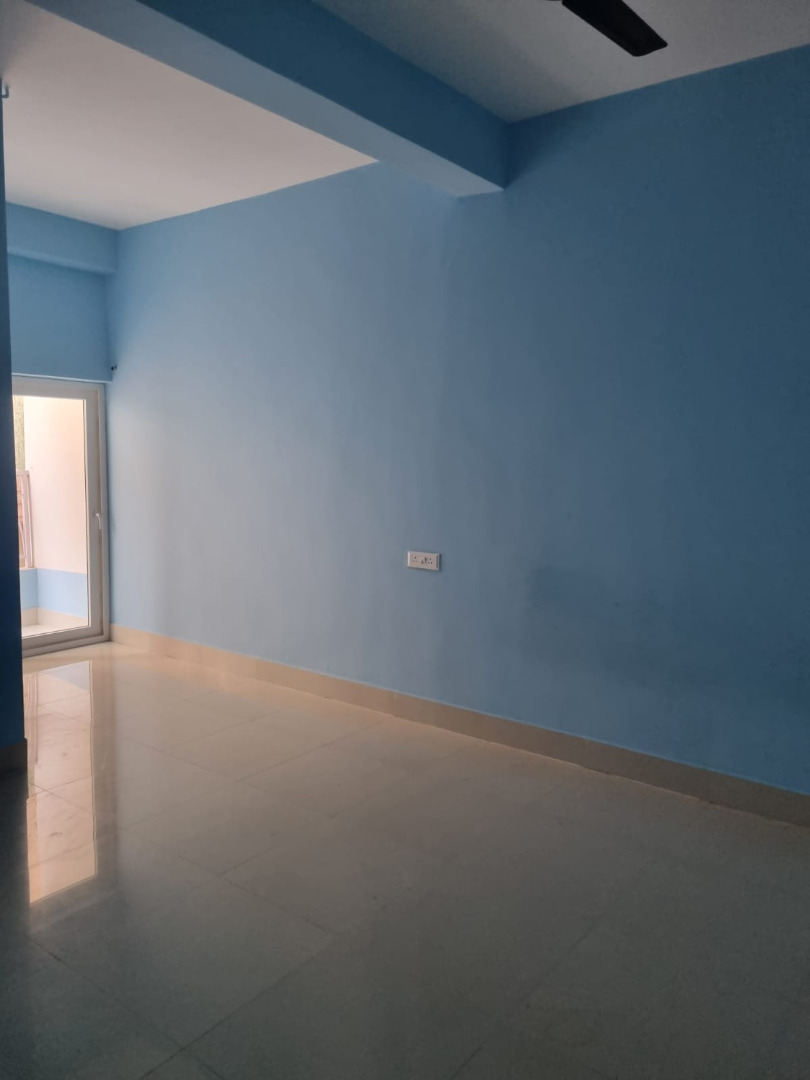 Unfurnished 3bhk in Fakharuddin Ali Ahmed Road, Barbari Village, Guwahati, Assam, India for Rent